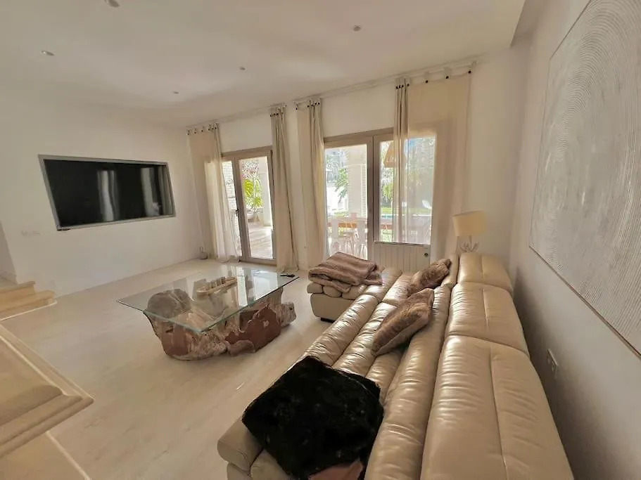 Villa De Lujo En Playamar Torremolinos